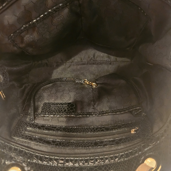 Michael Kors black Jet set tote - Picture 14 of 16